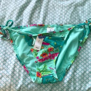 Old navy California print bikini bottom